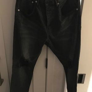 Purple Brand Men's Distressed black Skinny Denim Jeans